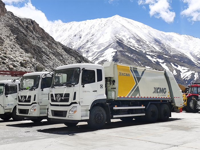 平博压缩式垃圾车批量交付西藏日喀则