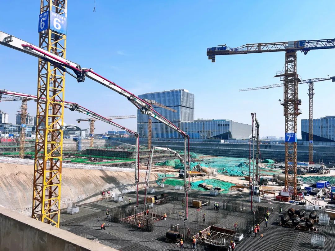 提前11小时！平博大米数泵车赋能高效施工