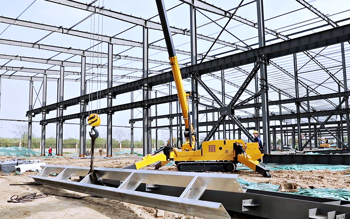 吊装界“蜘蛛侠”：小块头，鼎力大举士，高效能