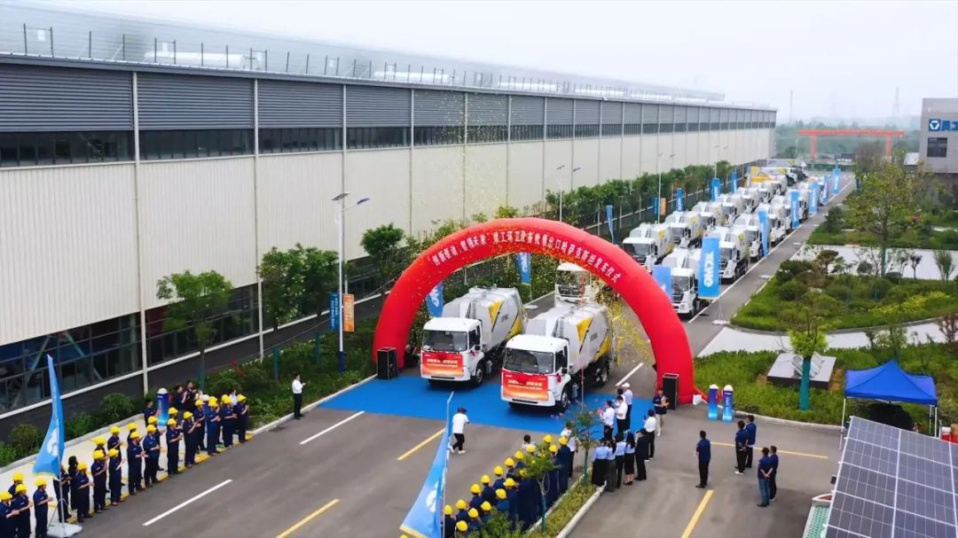 批量出口中亚，这次是平博环卫机械！